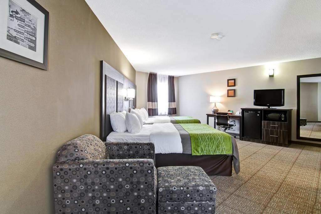 Comfort Inn Saint Catharines Exterior photo