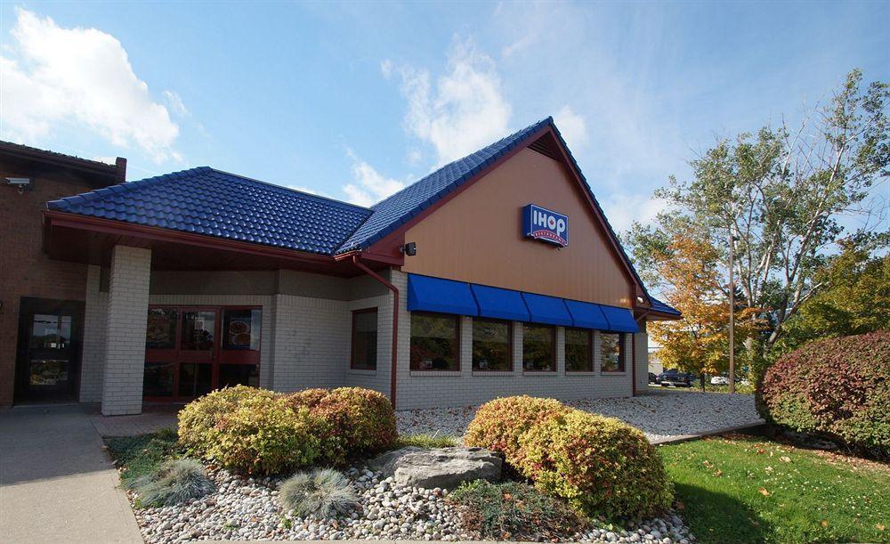 Comfort Inn Saint Catharines Exterior photo